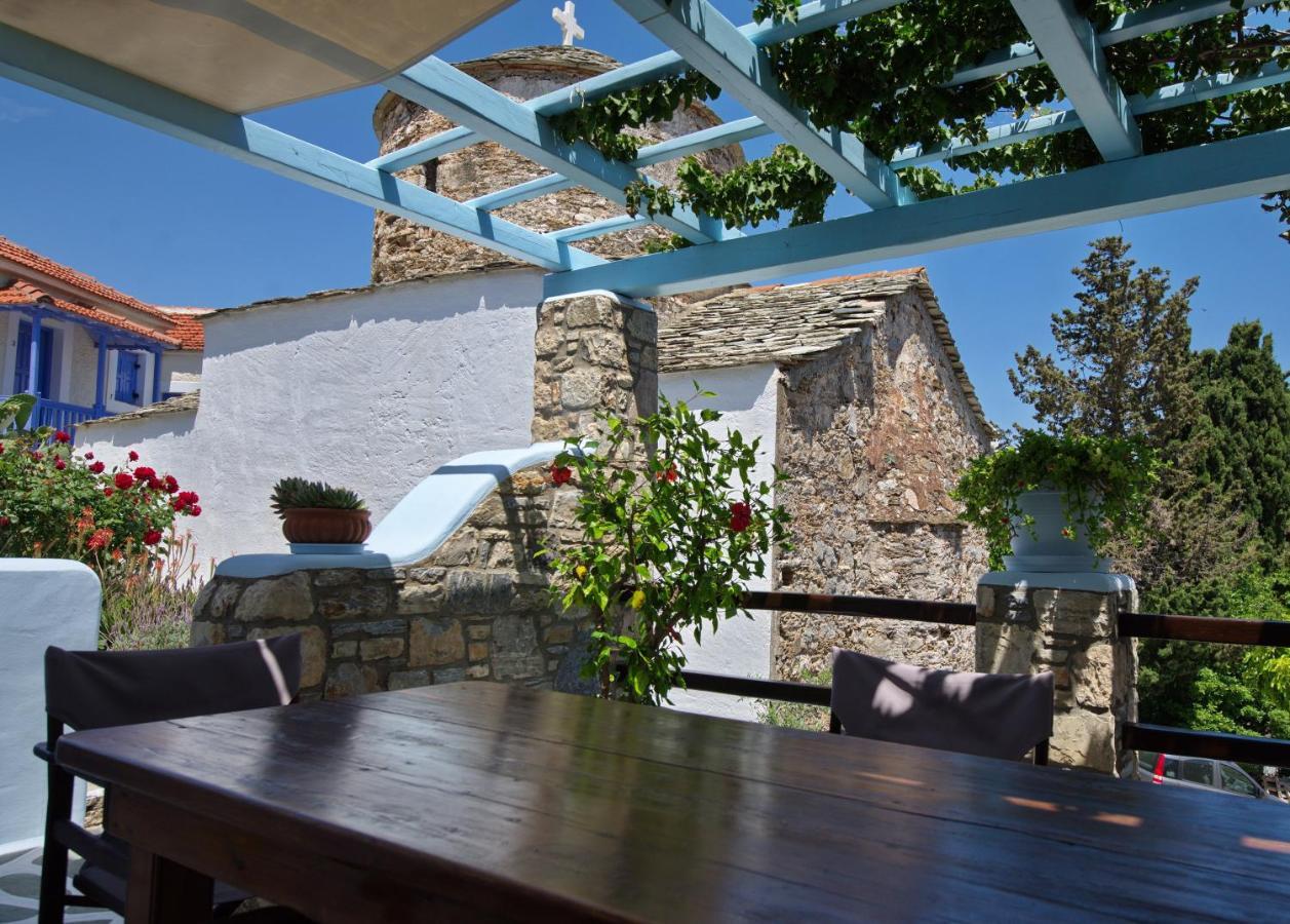 Stella'S Traditional House. Alonnisos Town ภายนอก รูปภาพ