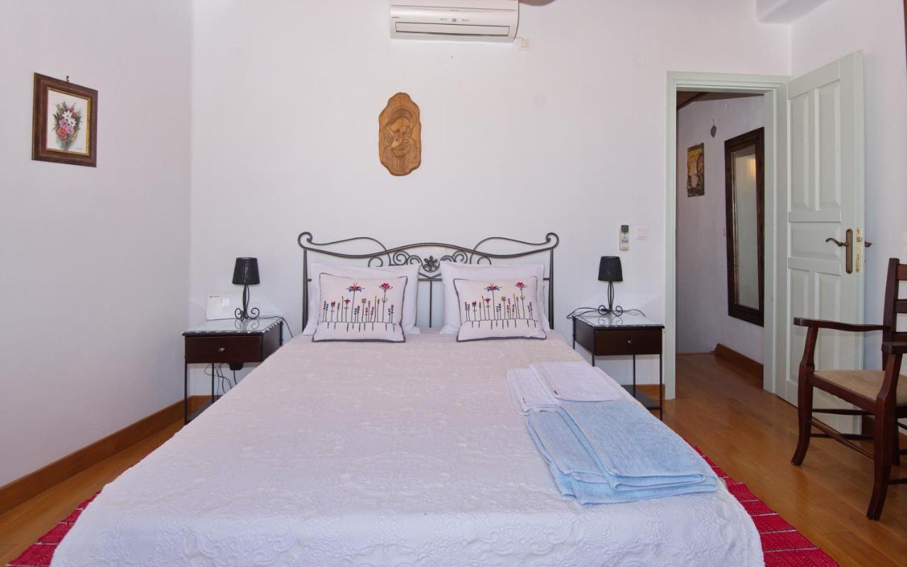 Stella'S Traditional House. Alonnisos Town ภายนอก รูปภาพ
