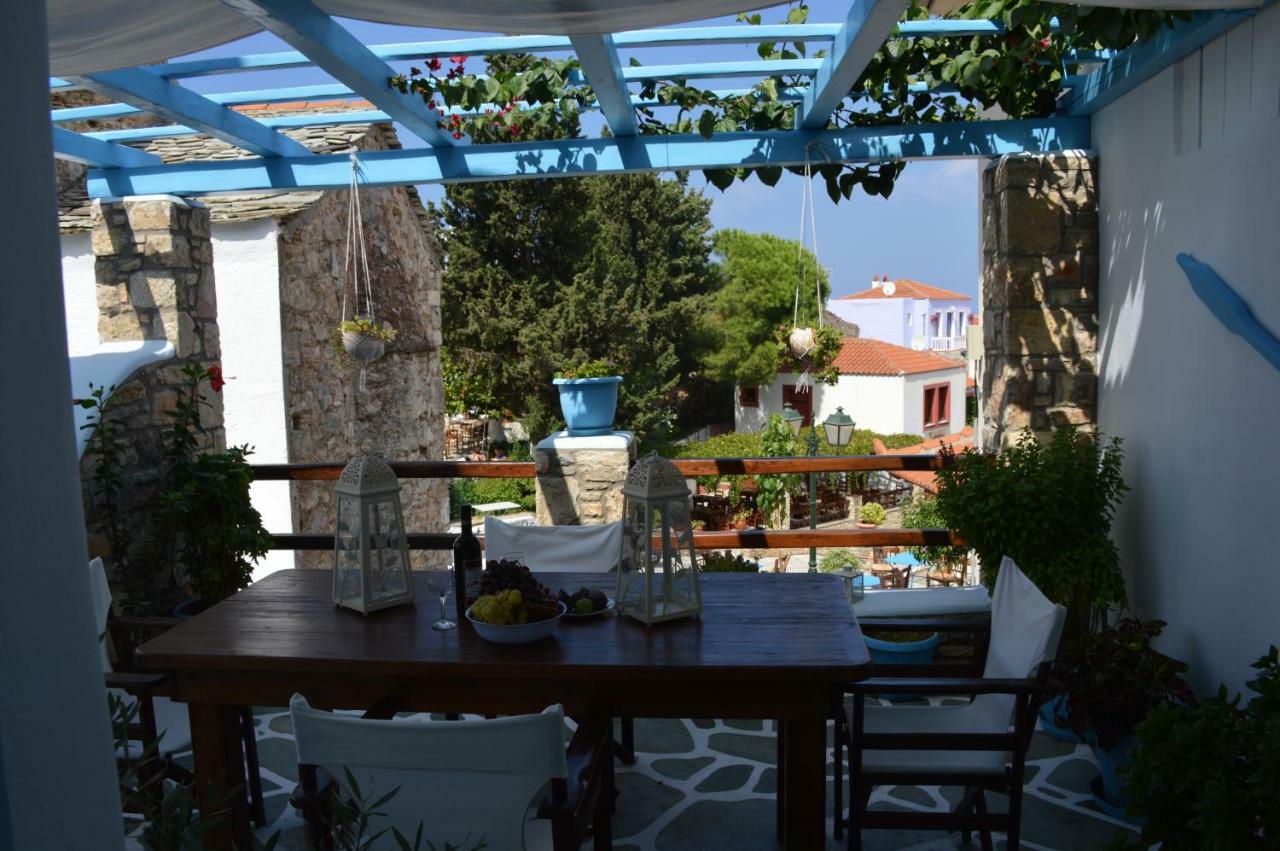 Stella'S Traditional House. Alonnisos Town ภายนอก รูปภาพ